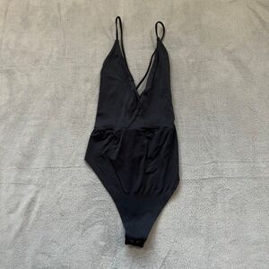Anthropologie Bodysuit XXS/XS Black‎ Sleeveless Criss Cross V Neck